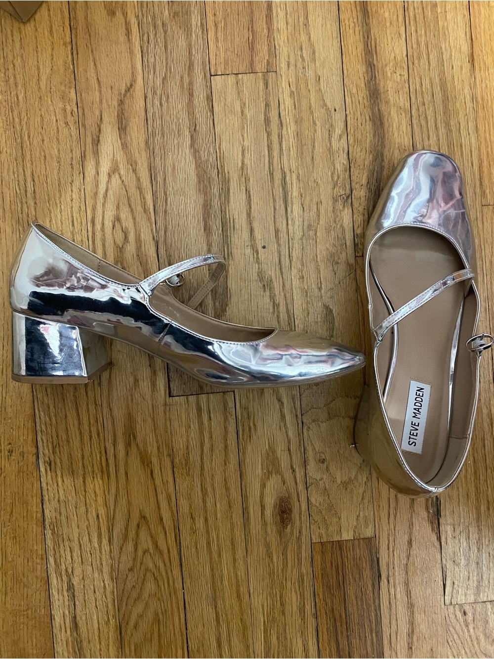 Steve Madden Cyndie Patent Mary Jane Heels